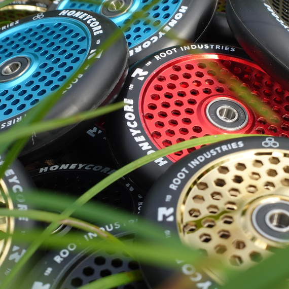 Kolečka River Glide Pro Scooter Shadow 115 mm (2 ks).)