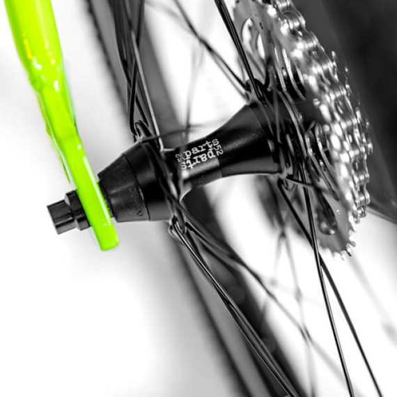 Lehké dětské kolo KUbikes 24L Černo-modré