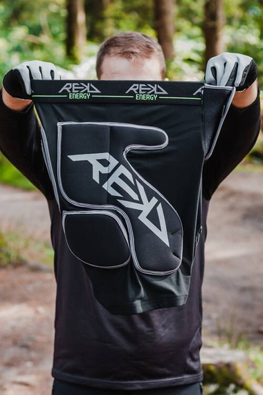 REKD Energy Impact Shorts Black M