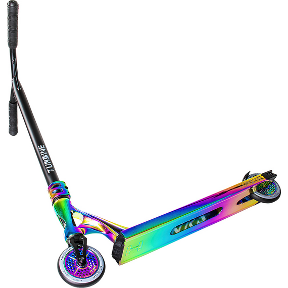 Výkonnostní koloběžka Velká hliníková lehká široká platforma NKD Turbine Rainbow High 87 cm