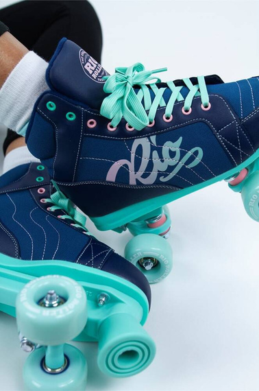 RIO ROLLER LUMINA QUAD SKATES Navy-Mint brusle