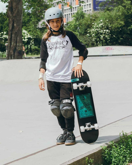 NKX Brain Saver Skateboardová helma Grey