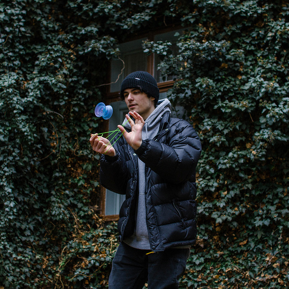 Profesionální yoyo YoyoFactory Flight Galaxy offstring 4A