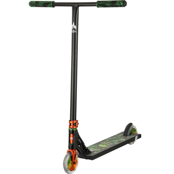 Vysoce výkonný skútr NKD Nitro Street Rasta. 91 cm