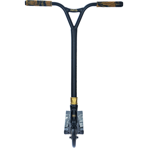 Výkonnostní pouliční skútr Lehký NKD GAS Black and Gold wys. 85 cm