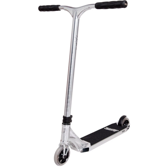 Výkonný skútr NKD Park Stunt Silver wys. 84 cm