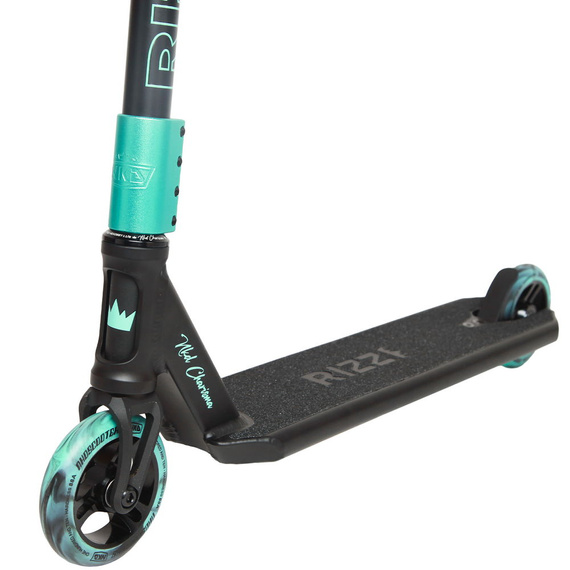 NKD RIZZ Stunt Scooter Mint and Black 85 cm