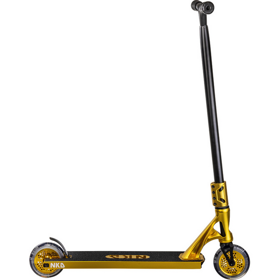 Výkonnostní koloběžka Velká hliníková lehká široká řídítka a platforma NKD Extreme Goldanodized wys. 91 cm