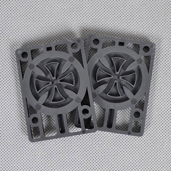 Podložky INDEPENDENT Riser Pads 1/4