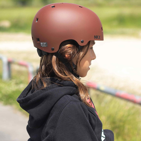 Kask Na Deskorolkę Hulajnogę NKX Brain Saver Burgundowy