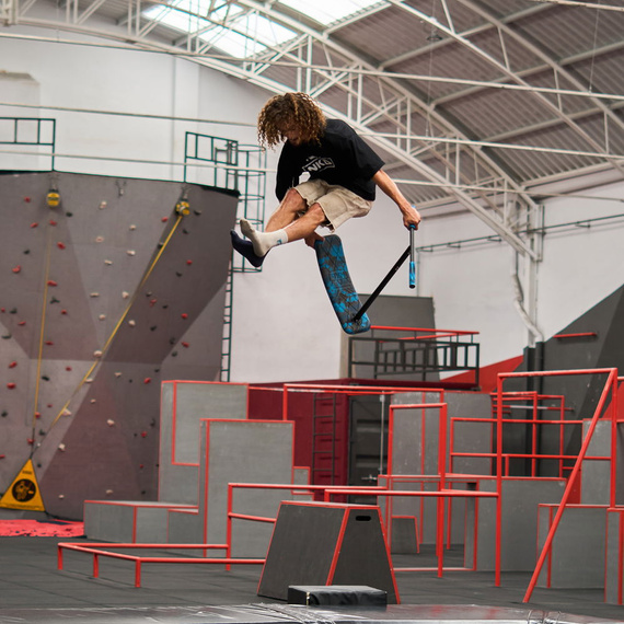 NKD PRO 7,5" Trampolína Scooter Černá a limetkově zelená wys. 60-90 cm