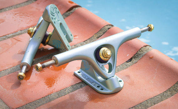 Longboardové trucky Paris V3 180 mm 50° Longboardové trucky Crystal Blue