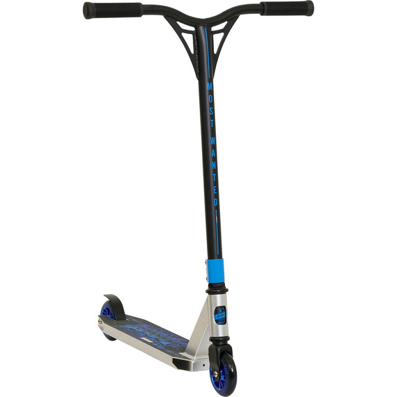 Výkonný skútr Story Bandit DOS Silver Wys. 81 cm