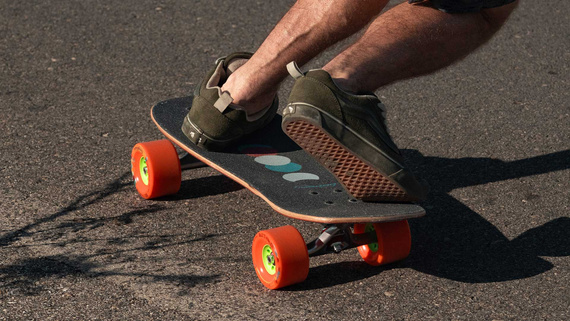 Longboardová kolena Orangatang Bee's Orange 90mm 80A