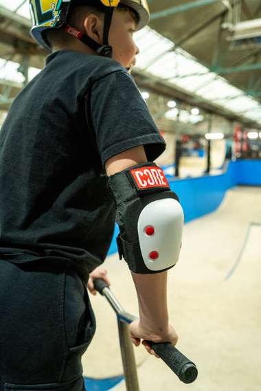 Těsnění pro kolena REKD Energy Black