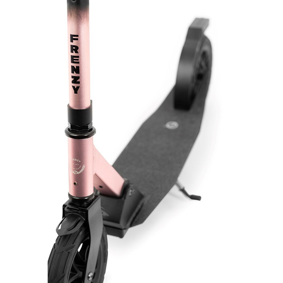 Rekreační městská koloběžka Frenzy 205 mm Air Zero Black/Pink