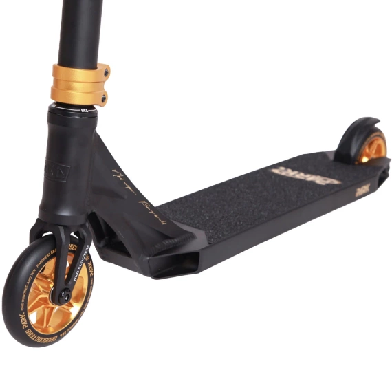 NKD Park Stunt Scooter Black and Gold wys. 84 cm