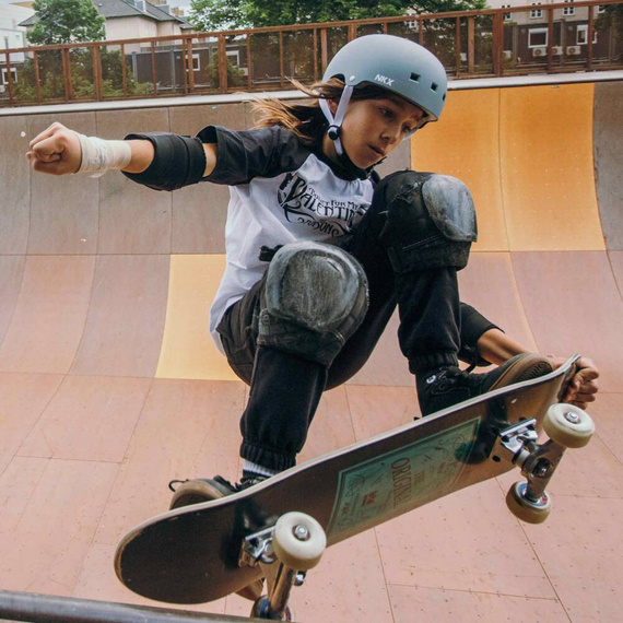 NKX Brain Saver BCP Skateboardová helma černo-růžová L