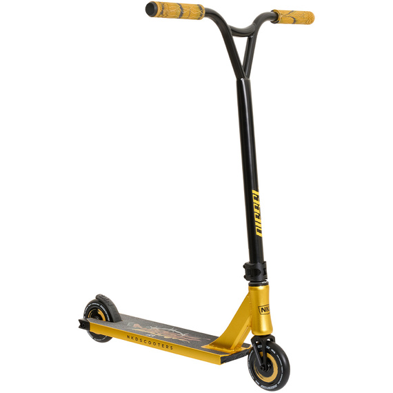 NKD Diesel Stunt Scooter Gold 87 cm