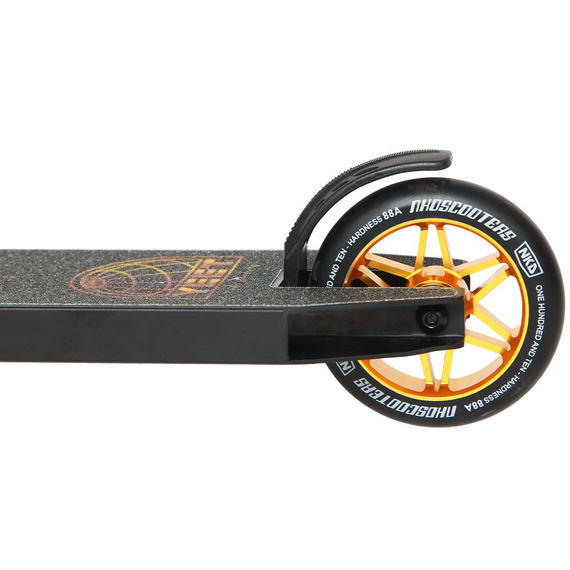 NKD YEET Stunt Scooter Black and Gold wys. 85 cm