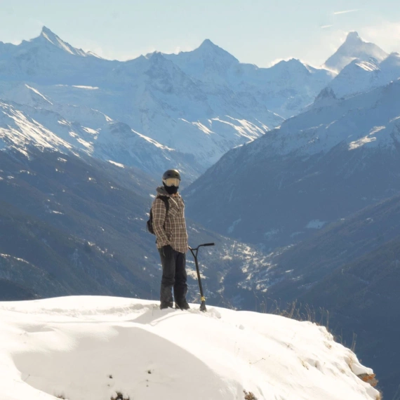 NKD Pro Snow Stunt Scooter Black and Gold wys. 93 cm
