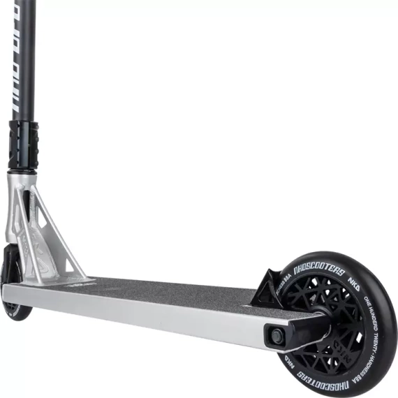 Vysoce výkonný hliníkový silniční skútr. 93 cm Light NKD UFO Silver/Raw
