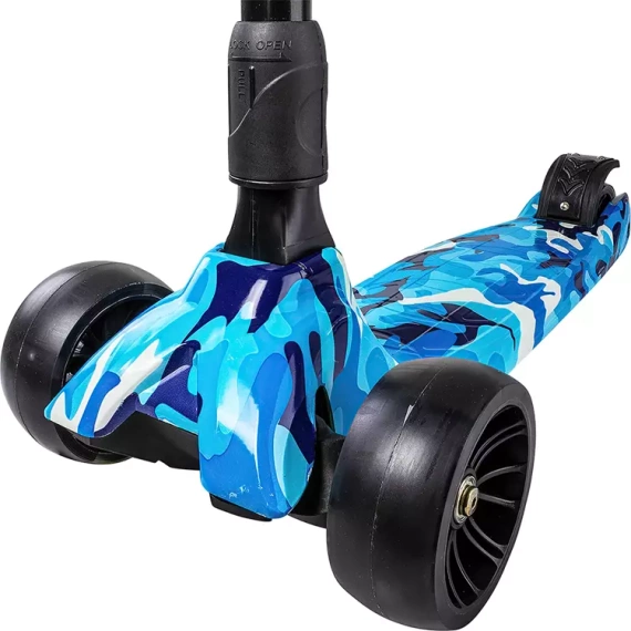 Příběh Lil Crazy Kids Transport Scooter Army Blue
