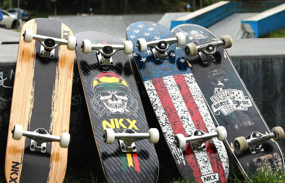 Kompletní skateboard NKX American Rouse 8.25"