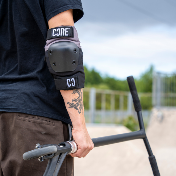 Těsnění pro kolena REKD Energy Black