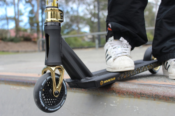 Kolečka River Glide Pro Scooter Shadow 115 mm (2 ks).)