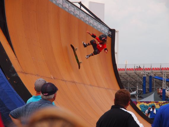 Dětská přilba Triple Eight Little Tricky Dual Certified JR Pink