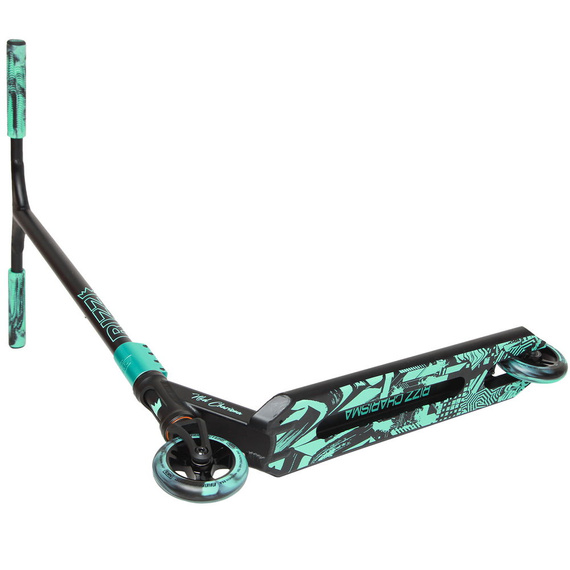 NKD RIZZ Stunt Scooter Mint and Black 81 cm