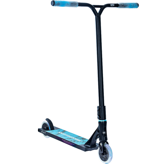 Výkonný skútr NKD Extreme Black and silver wys. 91 cm