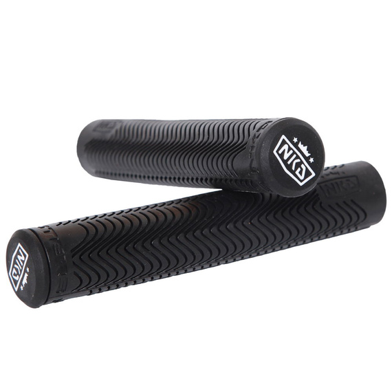 NKD Matis Neyroud Gripy pro koloběžky černé 170 mm