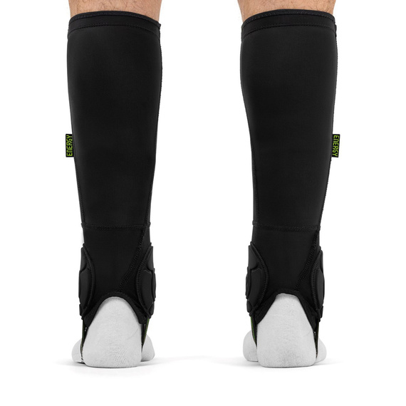 REKD Energy Covert Chrániče holení a kotníků krátké černé