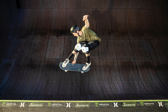 Přilba Triple Eight Deep Cover Black Matte