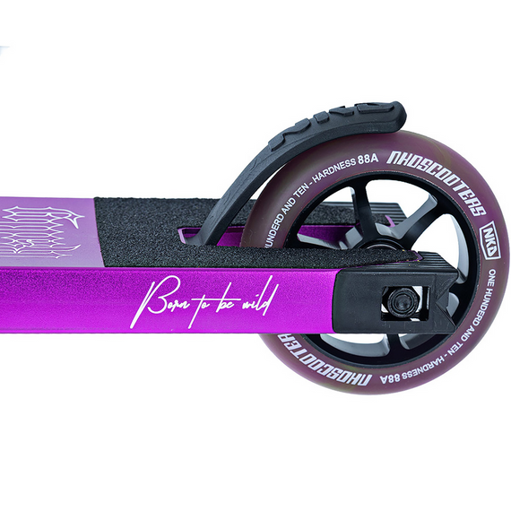 Výkonnostní skútr NKD Rally V4 XS Purple wys. 73 cm