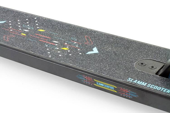 Výkonný skútr 83,5 cm SLAMM Classic V9 Black and Yellow