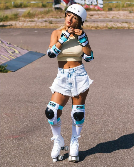 NKX Brain Saver Skateboardová helma bílá M