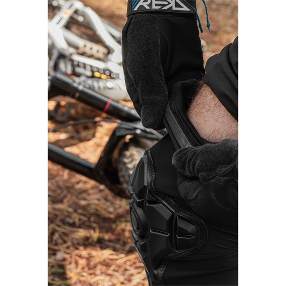 Těsnění pro kolena REKD Energy Black