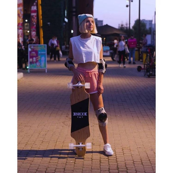 Longboard na początek NKX Fearless Czarny z Klonu Kanadyjskiego 101 cm