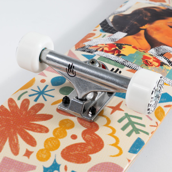 Kompletní Hi Skateboards Lucky Skateboard 8.0"