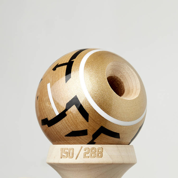 Kendama KROM *21 KOLLEGE GOLDIE