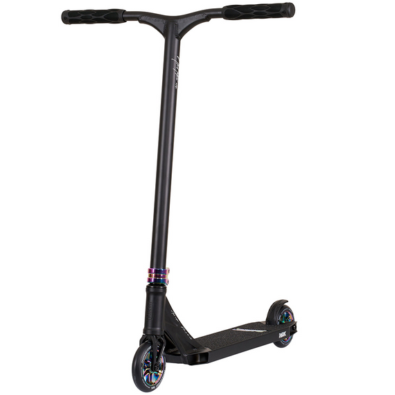 NKD Park Stunt koloběžka Černá a duhová wys. 84 cm
