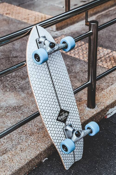 Mindless Surf Skate Fish Tail White 29,5" prkno