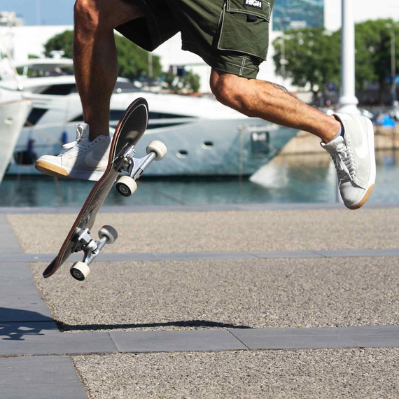 Kompletní NKX Skate Or Die Series Fighter Skateboard 8.5"