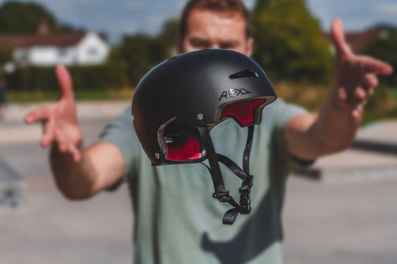 Přilba Rekd Elite 2.0 Black