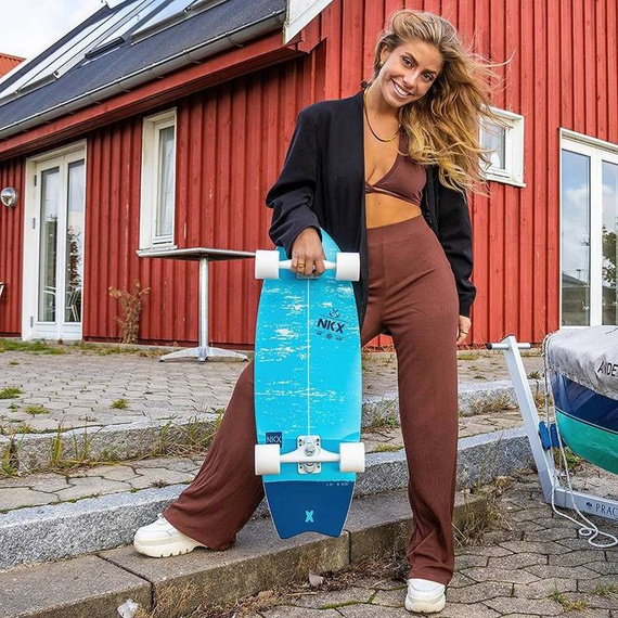 Surfskate Deskorolka Do Surfingu NKX Maverick Blue 31"