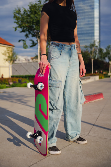 Kompletní Urban Sports Pink Logo Skateboard 8.0"
